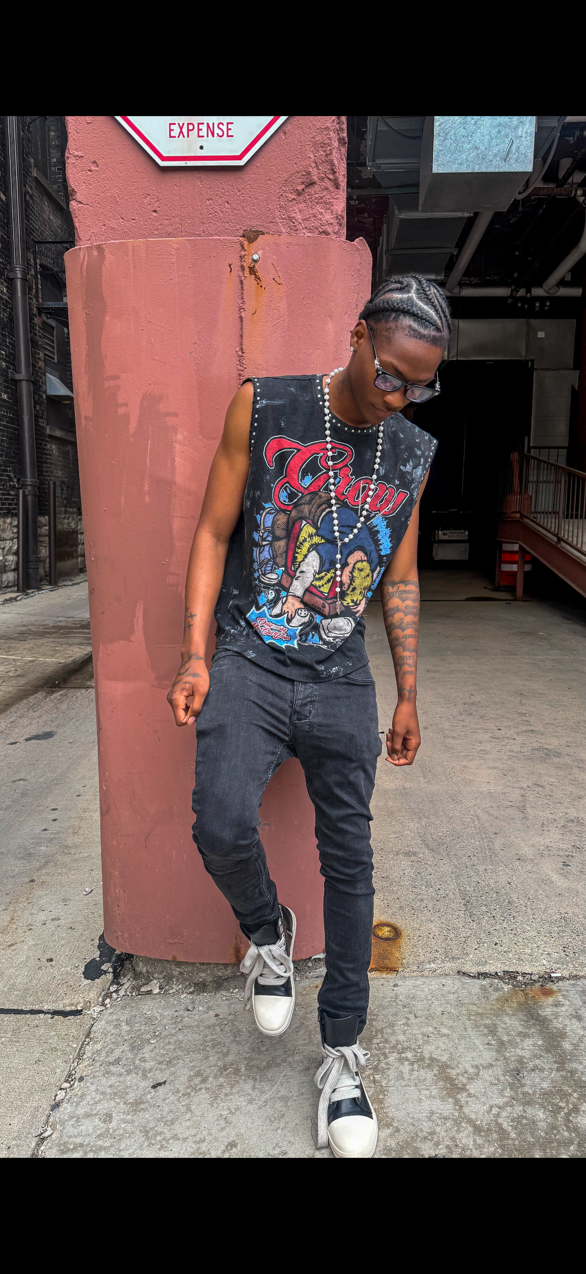 GROW “better days” rhinestone sleeveless- washed black